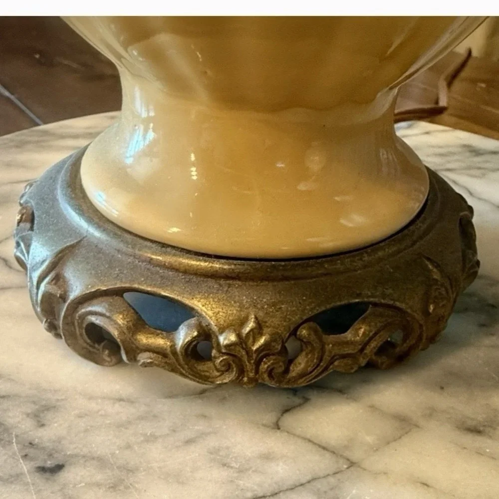 2pc VTG 40s MCM Art Deco Porcelain Milk Glass Urn Boudoir Vanity Lamps WORK!